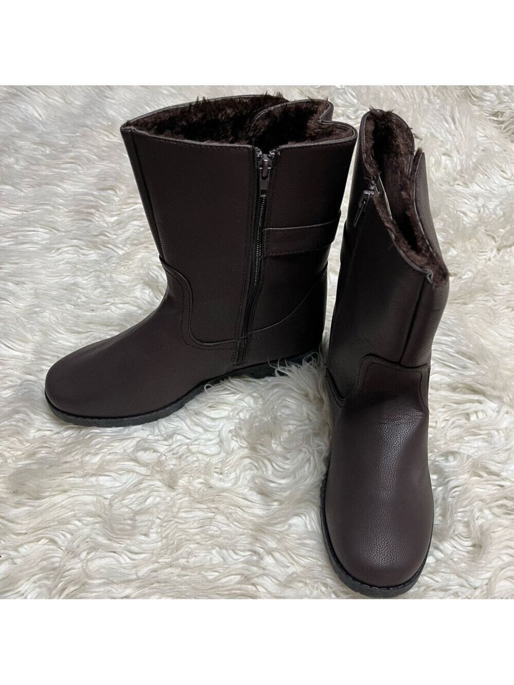 No Name Women’s Brown Faux Leather Fur Mid Calf Boot. Size 11